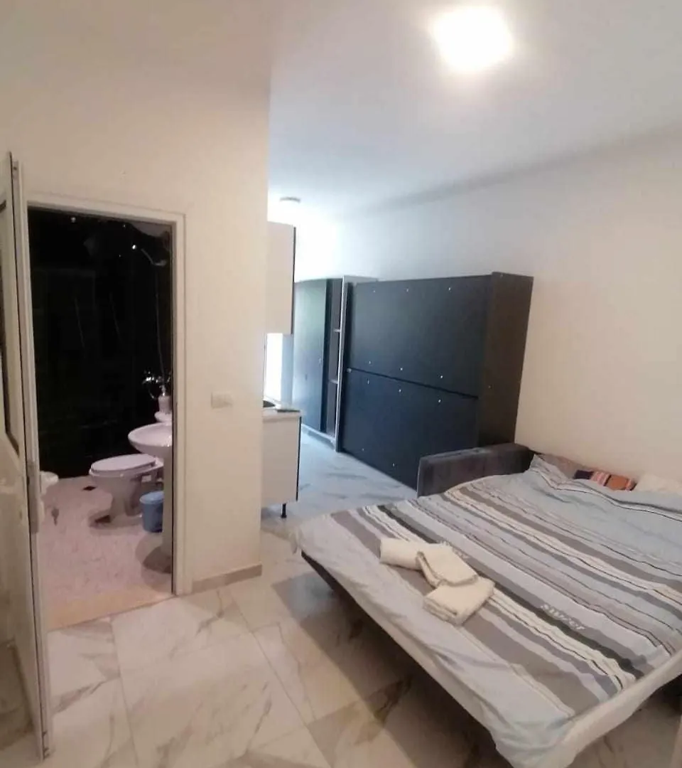 Davids Apartments Saranda