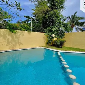 Amplia Y Calida Casa Cerca De Plaza Las Americas , Cancún Mexique