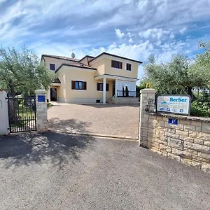  Alloggio in famiglia Berber Croazia