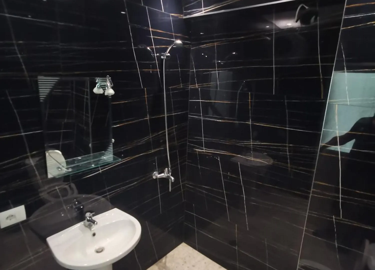 Davids Apartments Saranda Albania